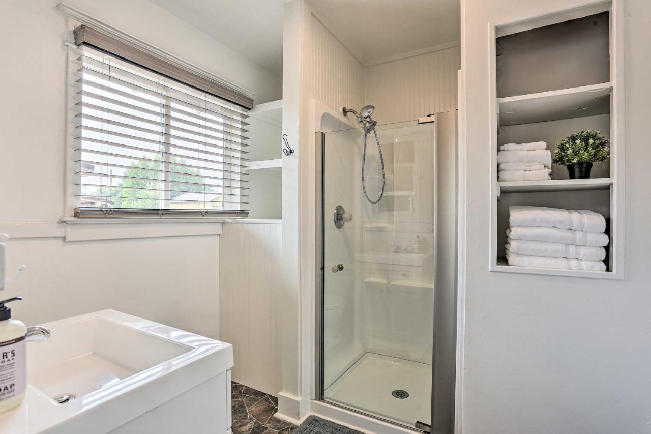 Pet-Friendly Baker City Escape With Private Yard! Exterior foto