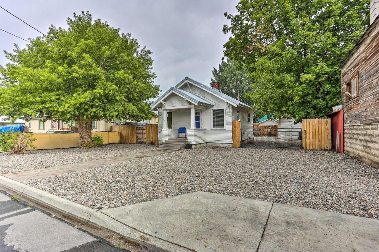 Pet-Friendly Baker City Escape With Private Yard! Exterior foto